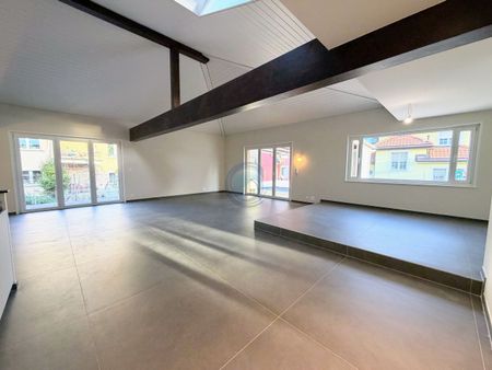 MAGNIFICENT 5.5-ROOM PENTHOUSE APARTMENT IN THE CITY CENTER - Photo 3