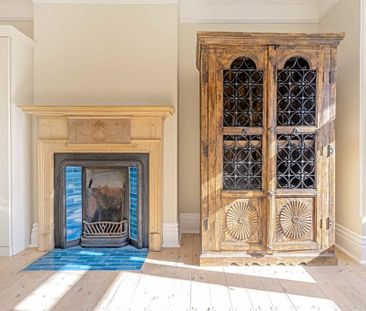 6 bedroom detached house to rent - Photo 3