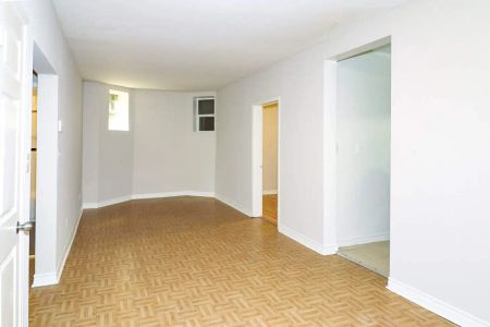414 Jarvis Street, Toronto — 1 Bedroom - Photo 3