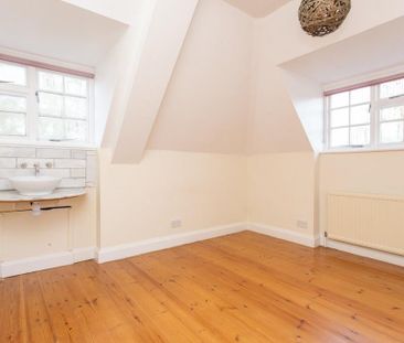 3 bedroom detached house to rent - Photo 2
