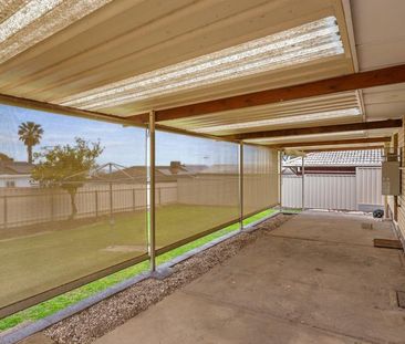 9 Constellation Street - Photo 3