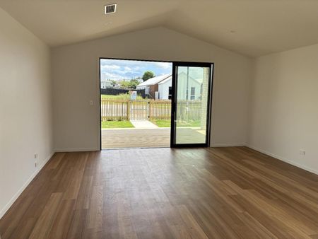 'Lock it in' in Lockerbie - Photo 5