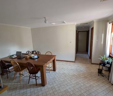 Para Hills West - Photo 2