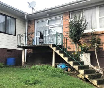 MANUREWA, 1 BEDROOM - Photo 2