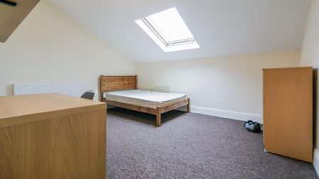 7 bedroom terraced house to rent - Photo 5