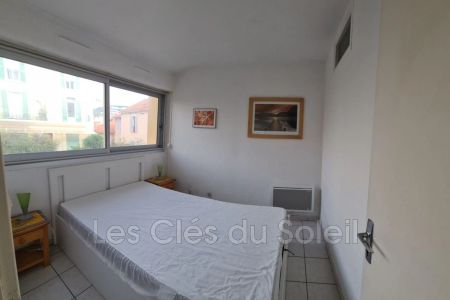 Location appartement 2 pièces 34 m² Bandol - Photo 2