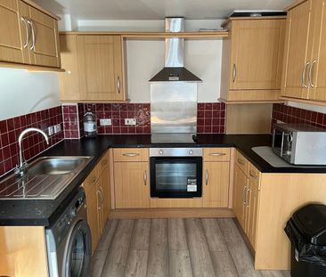 1 Bed Flat, The Zone, NG1 - Photo 3