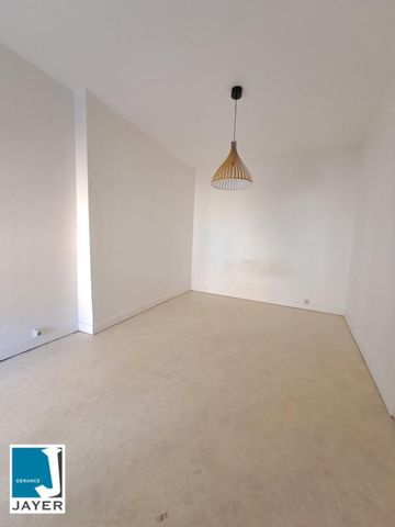 F1 BIS AU CENTRE VILLE DE FONTAINES - Photo 5