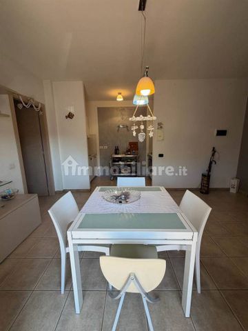 Trilocale ottimo stato, primo piano, Centro, Certaldo - Photo 2