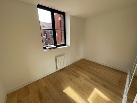 Location Appartement 3 pièces 56m² ST ANDRE LEZ LILLE 59350 - Photo 3