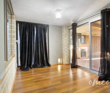 For Lease: Stunning Family Home at 8 Chipping Crescent, Wellard - $... - Photo 6