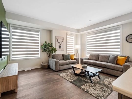 For Lease - 2 Sun Haven Lane, Thorold, Ontario - Photo 1