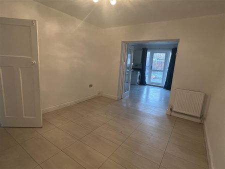 Wharncliffe Road - Photo 3