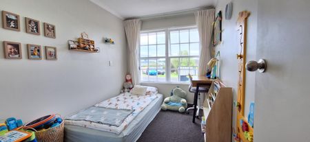 Fully Renovated Three-Bedroom Home in Double Westlake Zone - Photo 5