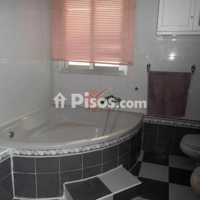 Piso en alquiler en Cuenca - Foto 1