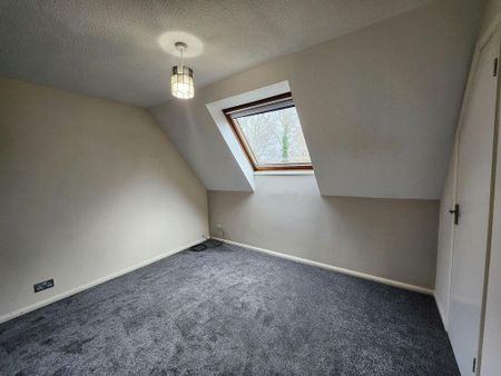 3 bedroom detached house to rent - Photo 4