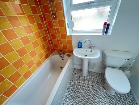 3 bedroom townhouse to rent - Photo 5