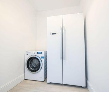 Upper Town Street, Leeds, Bramley - Photo 6