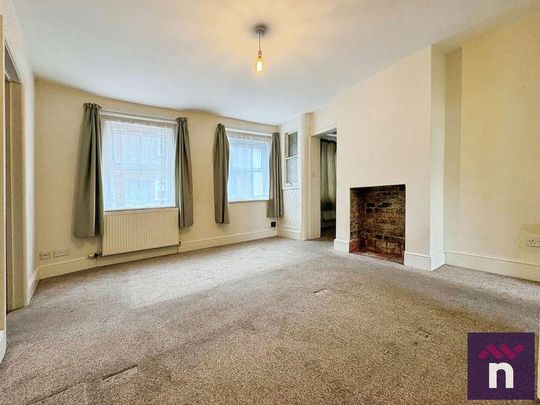 Vicarage Mews, Warminster, BA12 - Photo 1