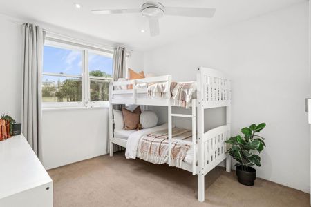 DEPOSI TAKEN - Stylishly Renovated Beachside Apartment - Walk to Maroubra Beach - Photo 3