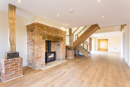 4 bedroom barn conversion to rent - Photo 3