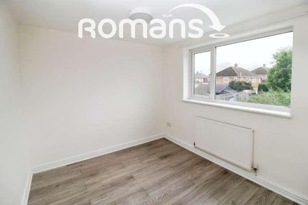 Fleet Road, Farnborough, GU14 - Photo 2