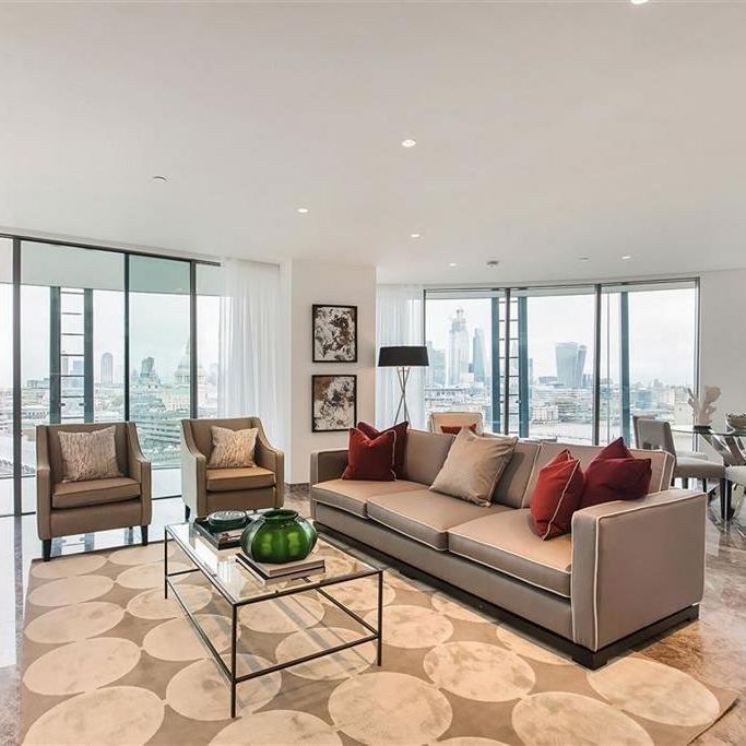 2 bedroom flat to rent - Photo 1