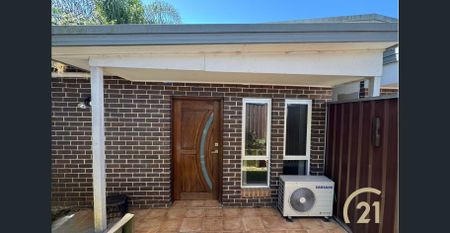 Spacious 2 Bedroom Granny Flat, WATER INC! - Photo 5