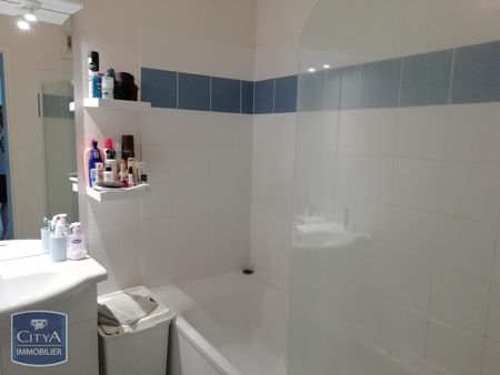 Location Appartement 3 pièces 62m² ALENCON 61000 - Photo 3