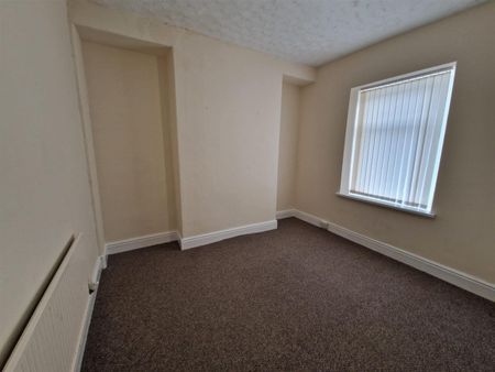 Wern Terrace, SA1 8NT, Swansea - Photo 5