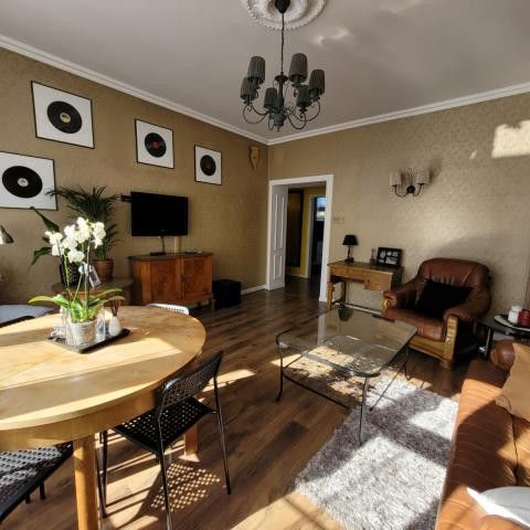 80m2 komfortowe na 3 Maja! - Photo 1