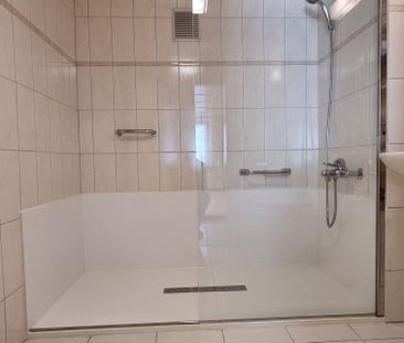 Idyllisches Wohnen im Grünen an sonniger Lage in Niederurnen - Photo 1