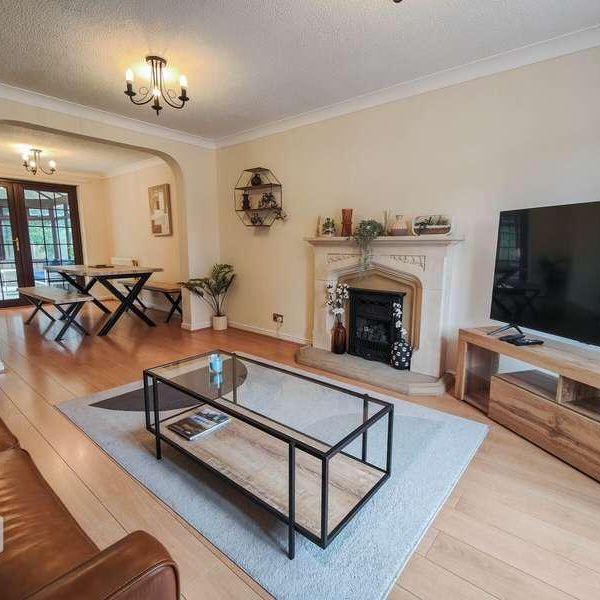 Godmond Hall Drive, Boothtown, Worsley, Manchester, M28 - Photo 1