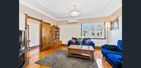 Three (3) Bedroom Solid House - Hurstville - Photo 2