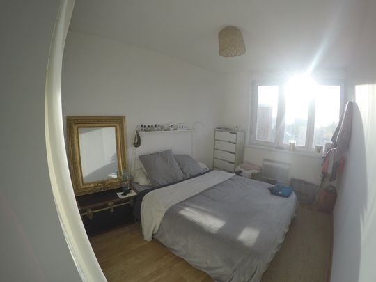 Location Appartement 3 pièces 56m² LA MADELEINE 59110 - Photo 1