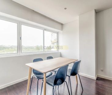 Apartment T4 in Almada, Cova da Piedade, Pragal e Cacilhas, Almada - Foto 6