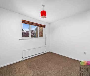 Marshalls Close, London - Photo 2