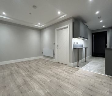 Jarrom Street - Photo 2