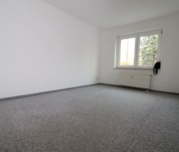 2-Zimmer Wohnung + Teppich + Balkon - Foto 1