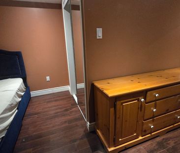 For Lease - 3365 Stoney Crescent, Mississauga, Ontario - Photo 1