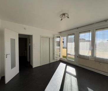 APPARTEMENT T BIS A LOUER A LE COTEAU - GARE - Photo 1