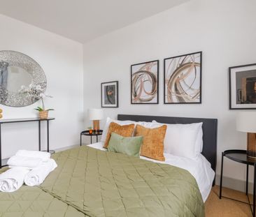 1 Bed Flat, Shepherds Bush Road, W6 - Photo 6