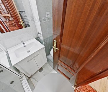 Piso de alquiler en Casco Antiguo - Photo 2