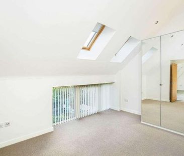 High Street, Marshfield, SN14 - Photo 4