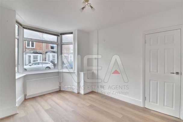 Kings Road, Caversham, Reading, RG4 - Photo 1