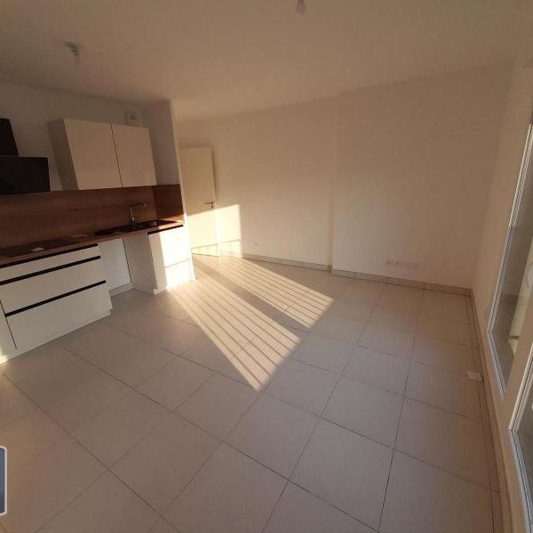 Location Appartement 3 pièces 59m² NICE 06200 - Photo 1