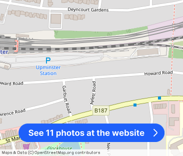 Howard Road, RM14 - Photo 1