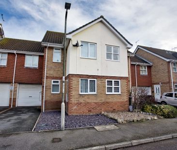 Bamford Way, CT14 7XP, Deal - Photo 1