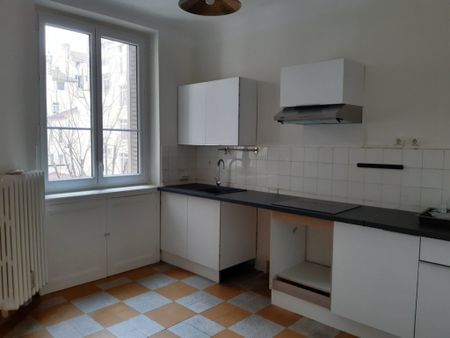 Appartement T2 A Louer - Lyon 6eme Arrondissement - 63.95 M2 - Photo 2