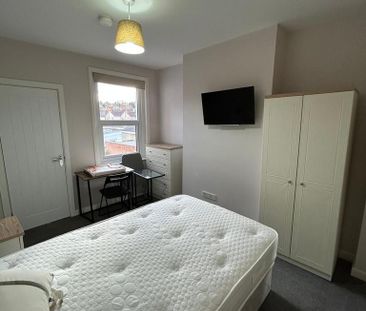 1 bedroom detached house to rent - Photo 2